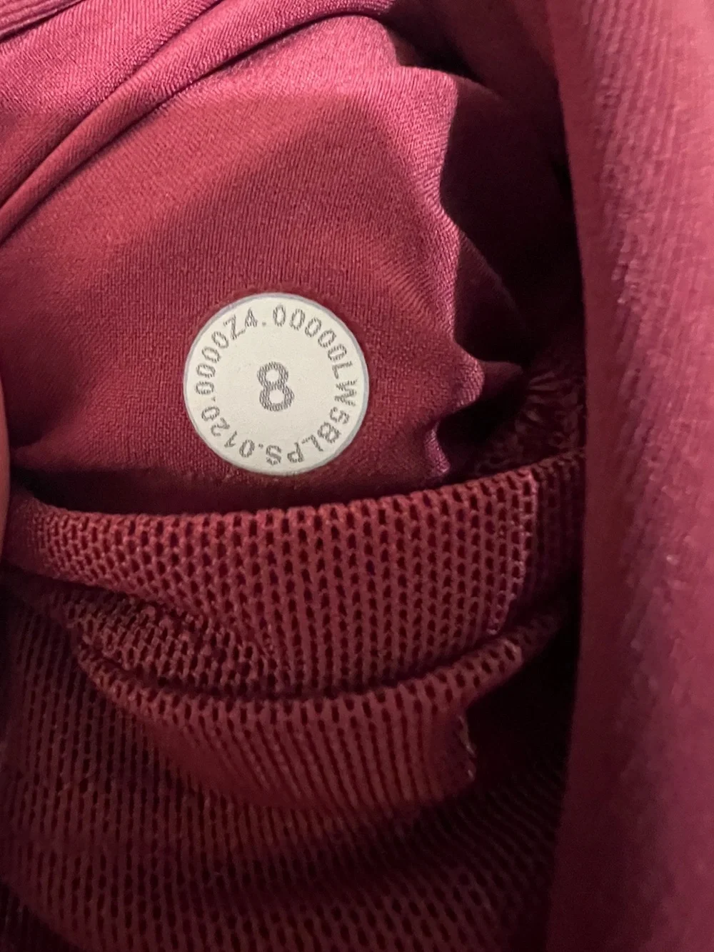 Lululemon On The Fly 7/8 Pant Size 8 Chianti Red Berry 26.5” Inseam Pockets
